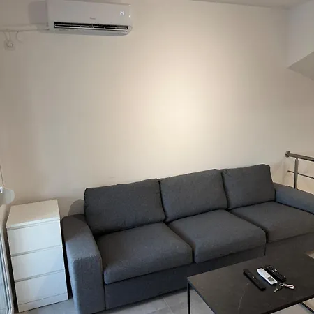 Ourhousebythesea شقة
