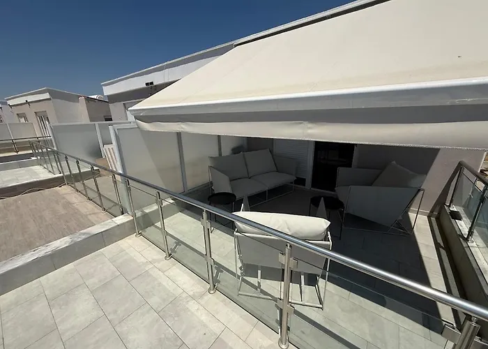 Ourhousebythesea Lejlighed